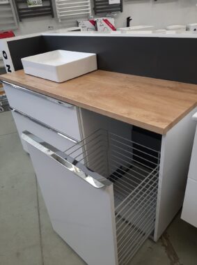 item-gallery